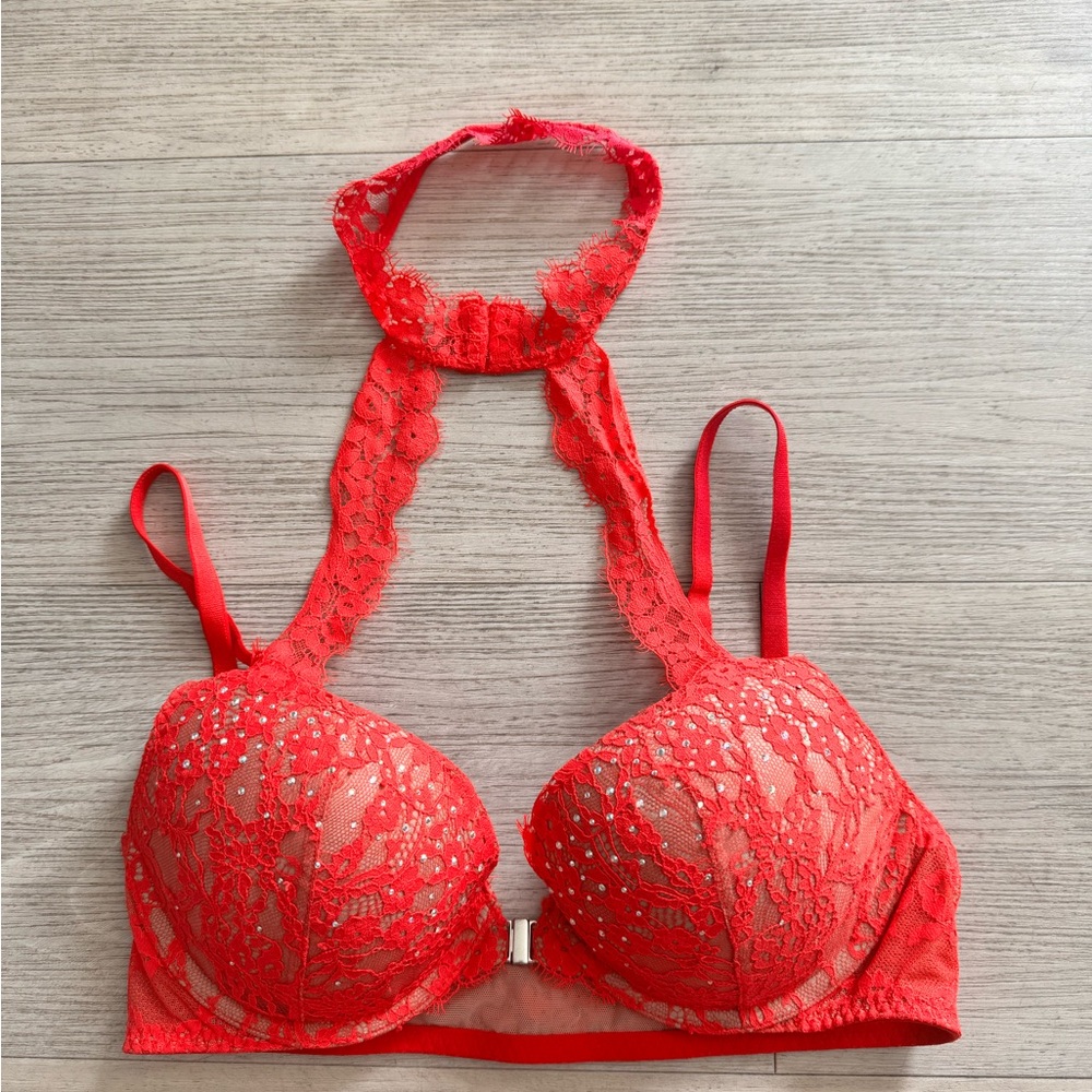 Victoria Secret Elegant Pink Lace Lingerie Set - Picture 2 of 6
